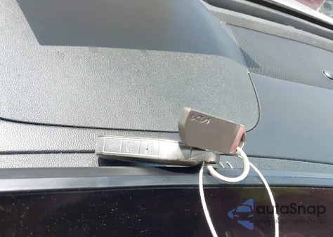 2025 Kia Sorento X-Pro Sx Prestige z USA, uszkodzony, nr VIN 5XYRKDJF6SG331965